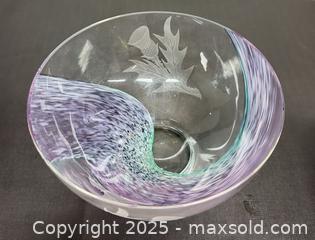 MaxSold Auction: Signed Caithness Art Glass Footed Bowl - Toronto (Ontario, Canada) PARTNER MANAGED Reseller Online Auction - Queen Street Wt.