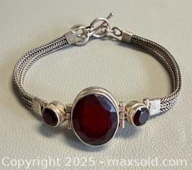 MaxSold Auction: Vintage 925 Silver Gemstone Bracelet - Marked  - Toronto (Ontario, Canada) PARTNER MANAGED Reseller Online Auction - Queen Street Wt.