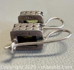 MaxSold Auction: Vintage 925 Silver Necklace & Earrings Set - Marked  - Toronto (Ontario, Canada) PARTNER MANAGED Reseller Online Auction - Queen Street Wt.