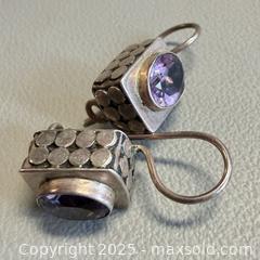 MaxSold Auction: Vintage 925 Silver Necklace & Earrings Set - Marked  - Toronto (Ontario, Canada) PARTNER MANAGED Reseller Online Auction - Queen Street Wt.