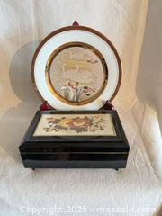 MaxSold Auction: Japanese Lacquered Decorative Jewelry Box with Matching Plate - Toronto (Ontario, Canada) SELLER MANAGED Downsizing Online Auction -  Weston Road (CONDO)