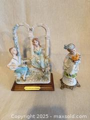 MaxSold Auction: Lot of 2 Porcelain Victorian Romantic Figurines on Bases Capodimonte  - Toronto (Ontario, Canada) SELLER MANAGED Downsizing Online Auction -  Weston Road (CONDO)