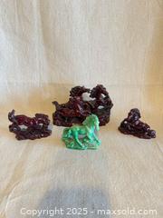 MaxSold Auction: Set of 4 Resin Asian Decorative Horse Figurines - Toronto (Ontario, Canada) SELLER MANAGED Downsizing Online Auction -  Weston Road (CONDO)