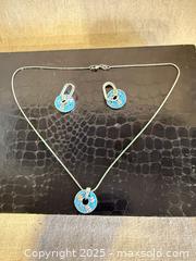 MaxSold Auction: Sterling Silver Turquoise Floral Enamel Necklace & Earrings Set - Toronto (Ontario, Canada) SELLER MANAGED Downsizing Online Auction -  Weston Road (CONDO)