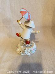 MaxSold Auction: Walt Disney Pooh Porcelain Music Box - Pooh's Singing In The Rain 9” - Toronto (Ontario, Canada) SELLER MANAGED Downsizing Online Auction -  Weston Road (CONDO)