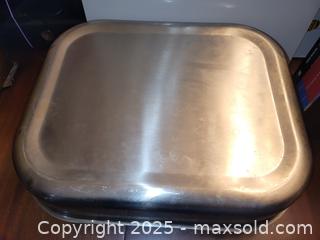 MaxSold Auction: All Clad Roasting Pan with Rack Great - Toronto (Ontario, Canada) SELLER MANAGED Downsizing Online Auction - Mcadam Avenue