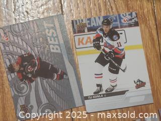 MaxSold Auction: CHL Hockey Card lot  - Toronto (Ontario, Canada) SELLER MANAGED Downsizing Online Auction - Mcadam Avenue