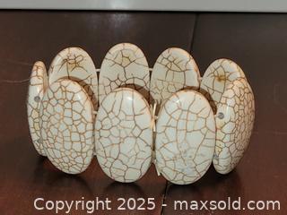 MaxSold Auction: Costume Stretch Bracelet  - Toronto (Ontario, Canada) SELLER MANAGED Downsizing Online Auction - Mcadam Avenue