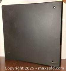 MaxSold Auction: Hockey Cards Binder 2008-09 Upper Deck Victory  - Toronto (Ontario, Canada) SELLER MANAGED Downsizing Online Auction - Mcadam Avenue