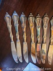 MaxSold Auction: Made In Italy Silverplate Cutting Utnensil Set of 12 - Toronto (Ontario, Canada) SELLER MANAGED Downsizing Online Auction - Mcadam Avenue