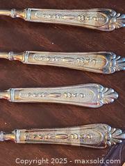 MaxSold Auction: Made In Italy Silverplate Spoons Set of 12 - Toronto (Ontario, Canada) SELLER MANAGED Downsizing Online Auction - Mcadam Avenue