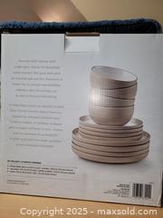 MaxSold Auction: Presidents Choice Dinnerware New in Box - Toronto (Ontario, Canada) SELLER MANAGED Downsizing Online Auction - Mcadam Avenue