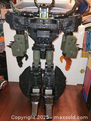 MaxSold Auction: Transformers Energon Dark Unicron Supreme Class - Toronto (Ontario, Canada) SELLER MANAGED Downsizing Online Auction - Mcadam Avenue