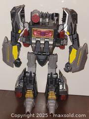MaxSold Auction: Transformers Fall of Cybertron Soundblaster Voyager Class - Toronto (Ontario, Canada) SELLER MANAGED Downsizing Online Auction - Mcadam Avenue