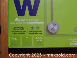 MaxSold Auction: Weight Watchers Scale New in Box - Toronto (Ontario, Canada) SELLER MANAGED Downsizing Online Auction - Mcadam Avenue