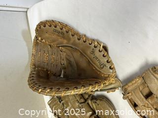 MaxSold Auction: Baseball Gloves + More - Livermore (California, USA) SELLER MANAGED Estate Sale Online Auction - Hansen Road