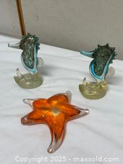 MaxSold Auction: Dynasty Gallery Hand-Blown Glass Seahorses and Starfish - Livermore (California, USA) SELLER MANAGED Estate Sale Online Auction - Hansen Road