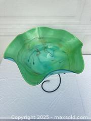MaxSold Auction: Hand-Blown Teal Glass Bowl on Wrought-Iron Stand by Vizglass - Livermore (California, USA) SELLER MANAGED Estate Sale Online Auction - Hansen Road