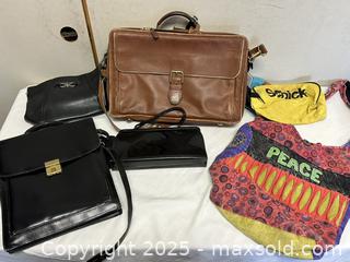 MaxSold Auction: Hand Bag Purse Lot 1  - Livermore (California, USA) SELLER MANAGED Estate Sale Online Auction - Hansen Road