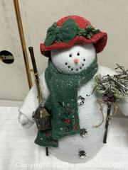 MaxSold Auction: Holiday Snowman Figurines (Set of 2) + More - Livermore (California, USA) SELLER MANAGED Estate Sale Online Auction - Hansen Road