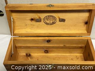 MaxSold Auction: Lot of 4 - Lane & Nickel Woodworks & Others - Livermore (California, USA) SELLER MANAGED Estate Sale Online Auction - Hansen Road