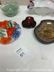 MaxSold Auction: Lot of 5 Decorative Glass Bowls / Ashtrays - Livermore (California, USA) SELLER MANAGED Estate Sale Online Auction - Hansen Road