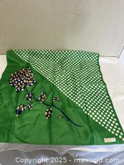 MaxSold Auction: Lot of Scarves & Fashion + More  - Livermore (California, USA) SELLER MANAGED Estate Sale Online Auction - Hansen Road