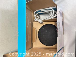 MaxSold Auction: Mixed Lot of Amazon Echo Smart Speakers and Smart Display, 7 Units - Livermore (California, USA) SELLER MANAGED Estate Sale Online Auction - Hansen Road