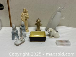 MaxSold Auction: Mixed Lot of Small Decorative Figurines and Objects - Livermore (California, USA) SELLER MANAGED Estate Sale Online Auction - Hansen Road