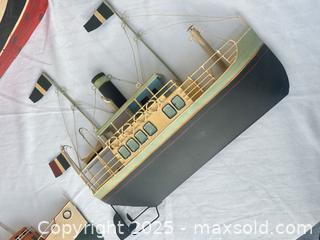 MaxSold Auction: Nautical Metal Wall Art Set Ships & Lighthouses - 5 Pieces - Livermore (California, USA) SELLER MANAGED Estate Sale Online Auction - Hansen Road