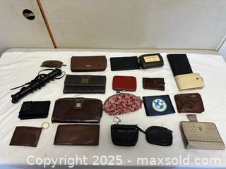 MaxSold Auction: Wallet Lot + More  - Livermore (California, USA) SELLER MANAGED Estate Sale Online Auction - Hansen Road