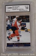 MaxSold Auction: 13x hockey cards lot ERIC LINDROS BRETT HULL - Toronto (Ontario, Canada) PARTNER MANAGED Reseller Online Auction - Queen Street West