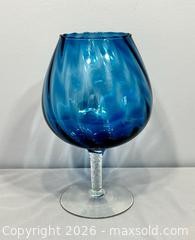 MaxSold Auction: Vintage Mid Century Italian Empoli Glass Brandy Snifter Shape Vase - Newmarket (Ontario, Canada) SELLER MANAGED Reseller Online Auction - Lundys Lane