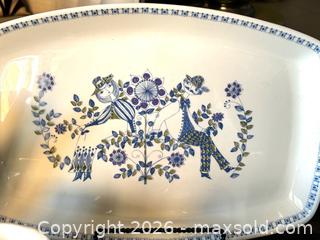 MaxSold Auction: WOW! Vintage MCM Figgjo Flint Norway Turi-Design Lotte 46pc Dinnerware Service - Newmarket (Ontario, Canada) SELLER MANAGED Reseller Online Auction - Lundys Lane