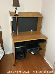 MaxSold Auction: Desk C - Kingston (Ontario, Canada) PARTNER MANAGED Estate Sale Online Auction - Roosevelt Drive