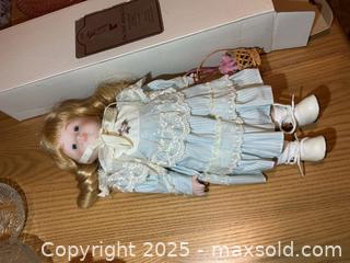 MaxSold Auction: Doll A - Kingston (Ontario, Canada) PARTNER MANAGED Estate Sale Online Auction - Roosevelt Drive