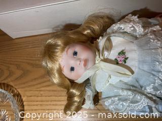 MaxSold Auction: Doll A - Kingston (Ontario, Canada) PARTNER MANAGED Estate Sale Online Auction - Roosevelt Drive