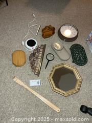 MaxSold Auction: Home Decor And More A - Kingston (Ontario, Canada) PARTNER MANAGED Estate Sale Online Auction - Roosevelt Drive