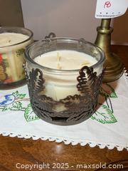 MaxSold Auction: Lamp, Candles And Vase A - Kingston (Ontario, Canada) PARTNER MANAGED Estate Sale Online Auction - Roosevelt Drive