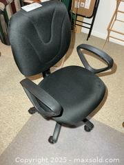 MaxSold Auction: Office Chair And Mat B - Kingston (Ontario, Canada) PARTNER MANAGED Estate Sale Online Auction - Roosevelt Drive
