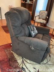 MaxSold Auction: Power Recliner A - Kingston (Ontario, Canada) PARTNER MANAGED Estate Sale Online Auction - Roosevelt Drive