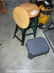 MaxSold Auction: Stools A - Kingston (Ontario, Canada) PARTNER MANAGED Estate Sale Online Auction - Roosevelt Drive
