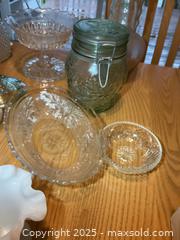 MaxSold Auction: Vases And More B - Kingston (Ontario, Canada) PARTNER MANAGED Estate Sale Online Auction - Roosevelt Drive