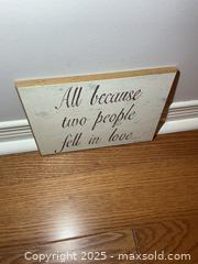 MaxSold Auction: Wall Decor A - Kingston (Ontario, Canada) PARTNER MANAGED Estate Sale Online Auction - Roosevelt Drive