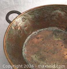 MaxSold Auction: Antique Copper Pot - Aurora (Ontario, Canada) PARTNER MANAGED Downsizing Online Auction - Murray Drive