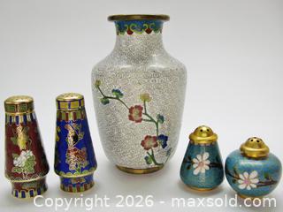 MaxSold Auction: Cloisonne Vase, Two Salt & Pepper Shakers  - Aurora (Ontario, Canada) PARTNER MANAGED Downsizing Online Auction - Murray Drive
