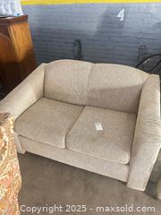 MaxSold Auction: Beige 2-Seater Loveseat with Pull-Out Bed - C - Allentown (Pennsylvania, USA) SELLER MANAGED Moving Online Auction -  South Fulton Street