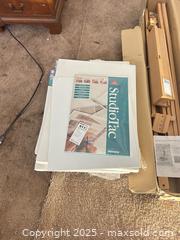 MaxSold Auction: Fredrix Gallery-Wrap Canvases with Strathmore & Bienfang Pads - A - Allentown (Pennsylvania, USA) SELLER MANAGED Moving Online Auction -  South Fulton Street