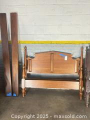 MaxSold Auction: Mid-Century Solid Hardwood Wood Bed Set, Medium Walnut - B - Allentown (Pennsylvania, USA) SELLER MANAGED Moving Online Auction -  South Fulton Street