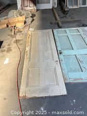 MaxSold Auction: Set of 4 Solid Wood Interior Multi-Panel Doors - B - Allentown (Pennsylvania, USA) SELLER MANAGED Moving Online Auction -  South Fulton Street